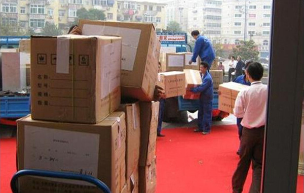 企業(yè)正常的搬家.jpg 企業(yè)正常的搬家.jpg