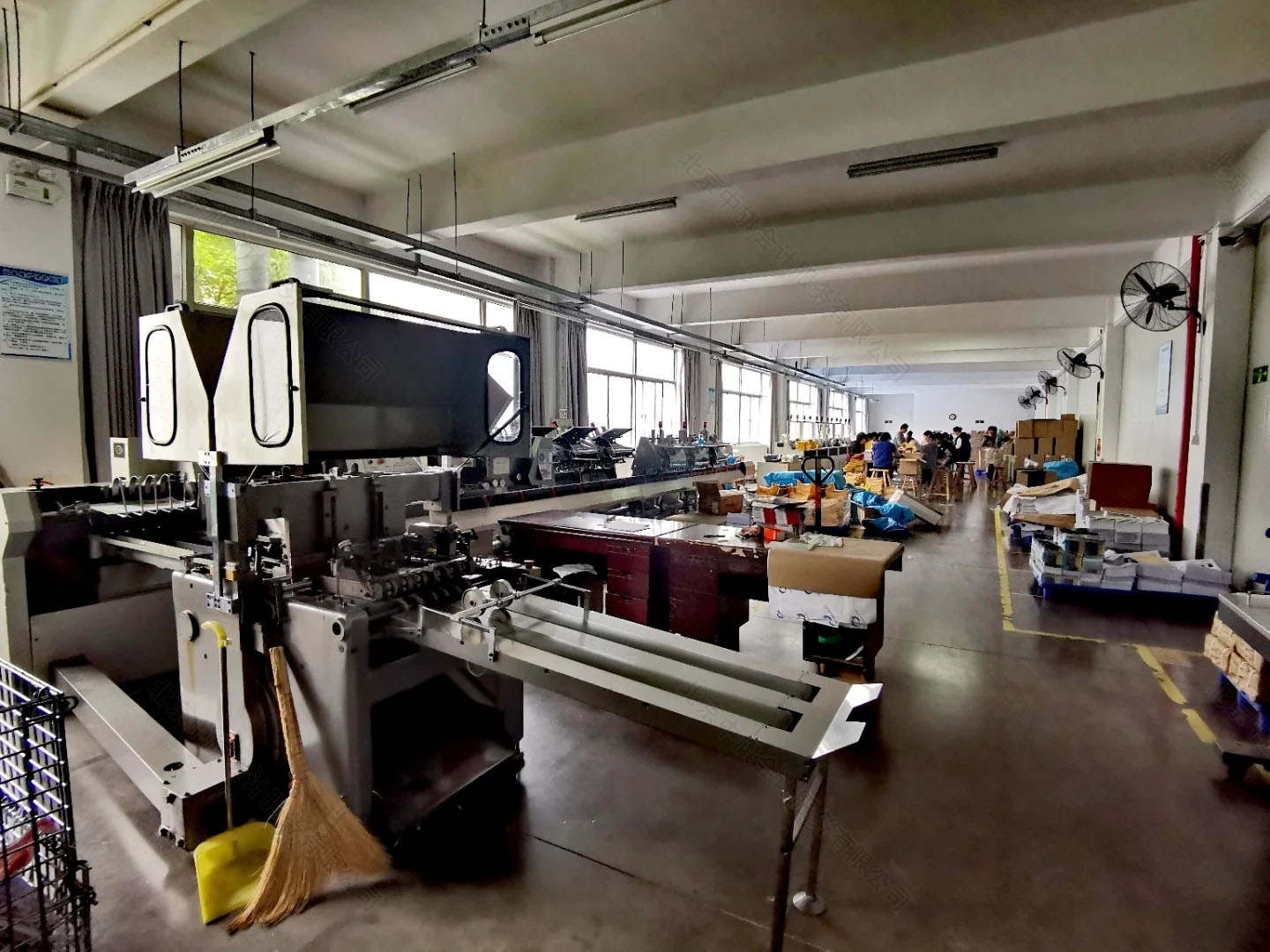 小旗家里的印刷設備和師傅們.jpg 小旗家里的印刷設備和師傅們.jpg