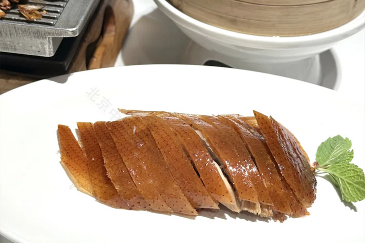 老北京烤鴨肥而不膩.jpg