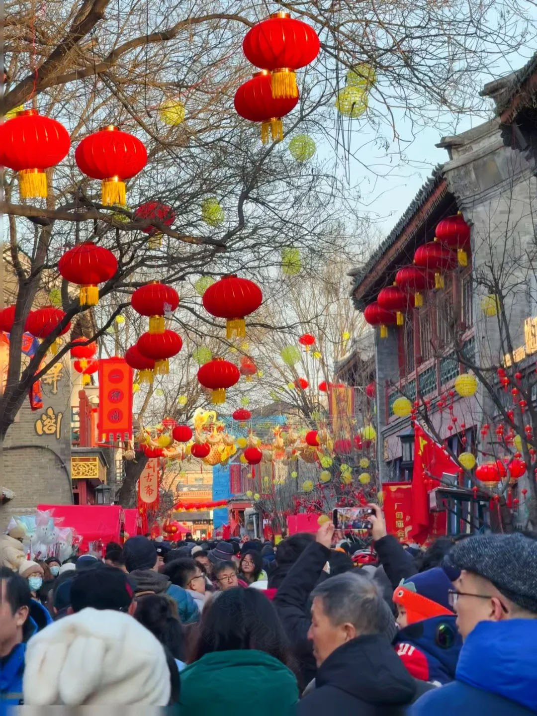 北京龍?zhí)逗?jpg