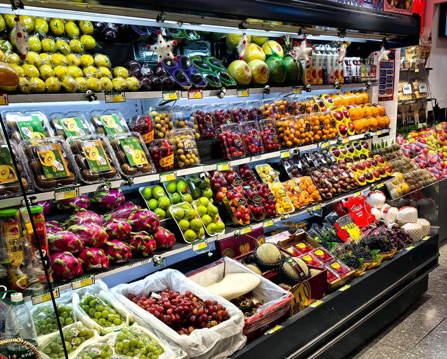 水果店里邊的水果.jpg