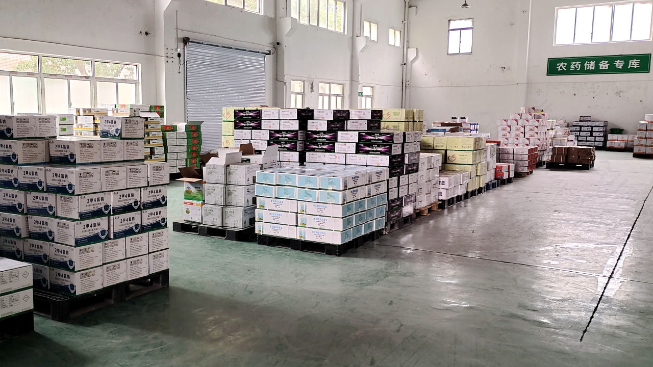農(nóng)藥儲備專區(qū).jpg 農(nóng)藥儲備專區(qū).jpg