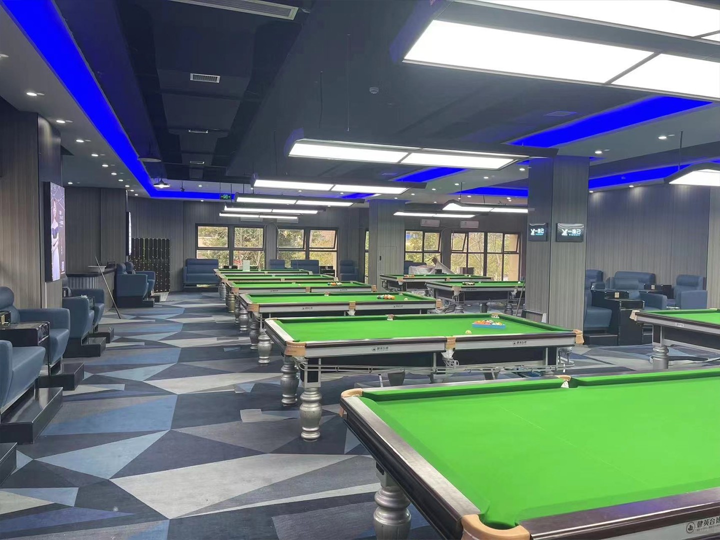 冷門時(shí)段壓根就沒(méi)有人 冷門時(shí)段壓根就沒(méi)有人