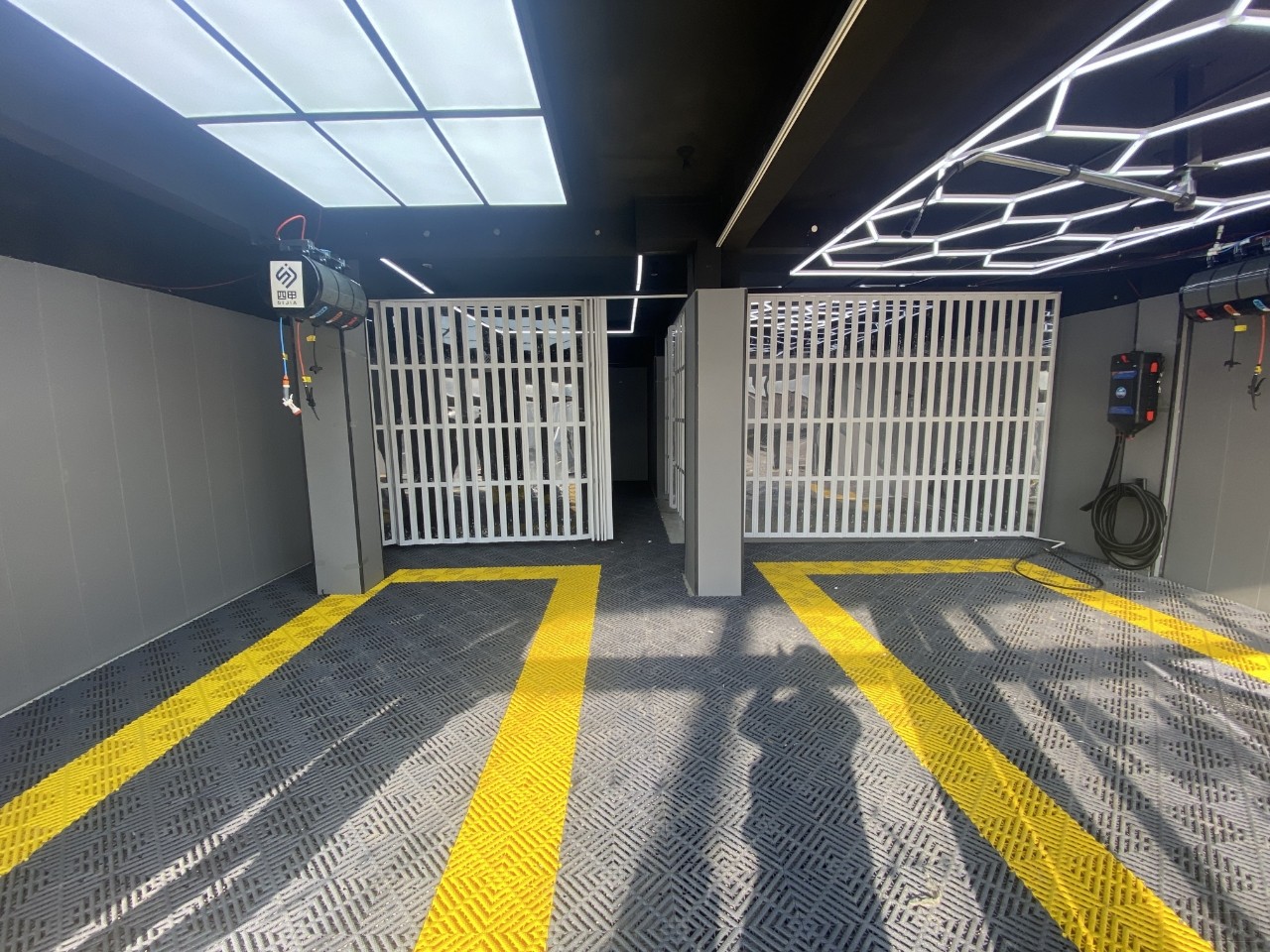 洗車店內部設備