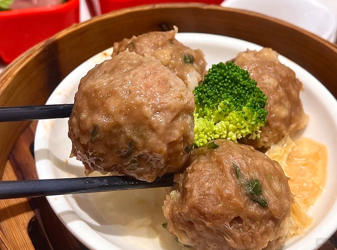 廣式早茶點(diǎn)樣式多做工復(fù)雜