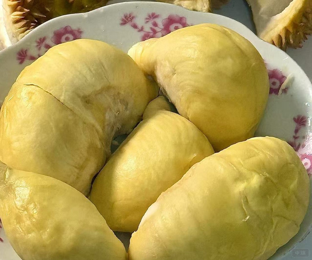 這個是AI生成的榴蓮肉