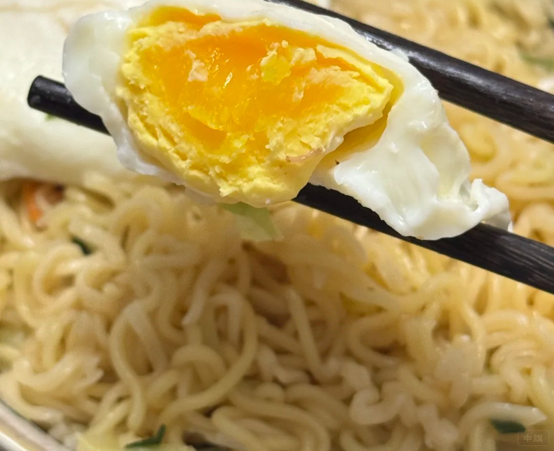 再來(lái)個(gè)糖雞蛋，非常哇塞啊