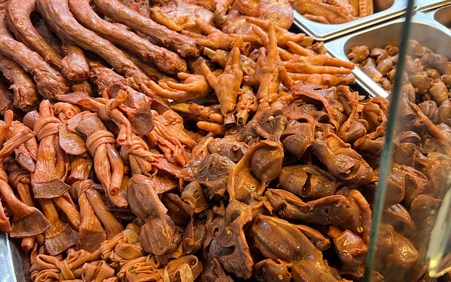 鹵鴨脖這賣相非常哇塞呀 鹵鴨脖這賣相非常哇塞呀