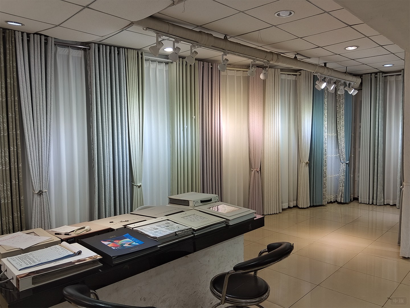 窗簾紗布遮光布展示間