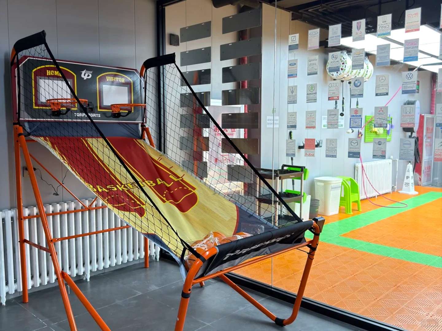 樓下自助洗車店活動(dòng)投球免洗車費(fèi) 樓下自助洗車店活動(dòng)投球免洗車費(fèi)