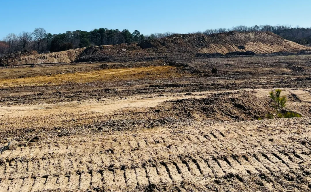 尚未開(kāi)發(fā)的土地