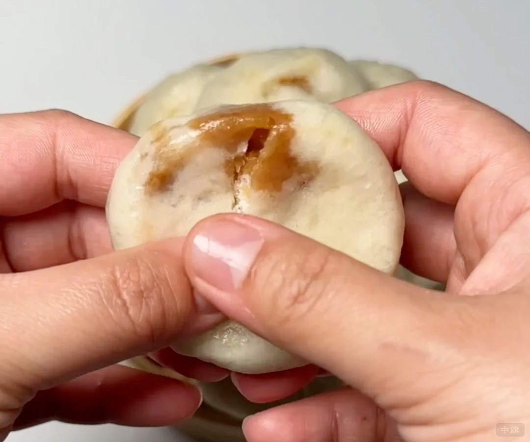 早餐吃包子，肯定是需要吃熱乎乎的