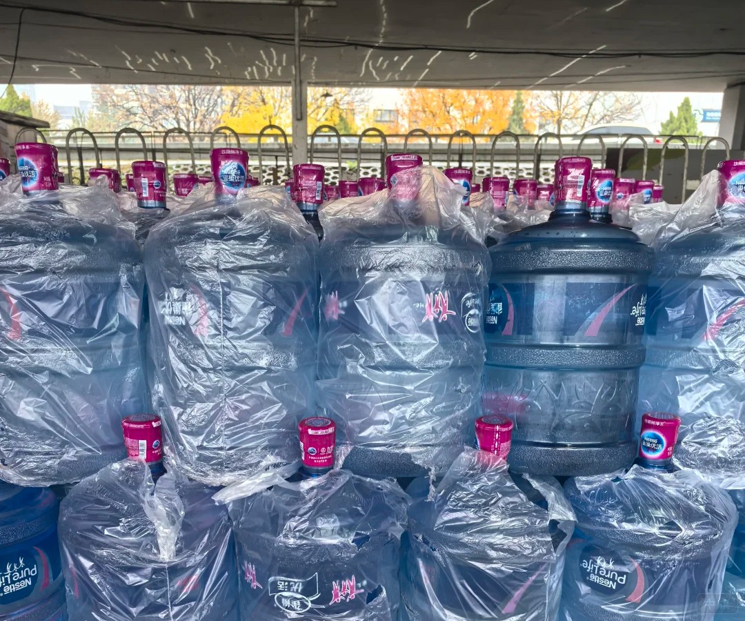 水站只要涉及到儲(chǔ)存和銷(xiāo)售那么必須要辦許可證