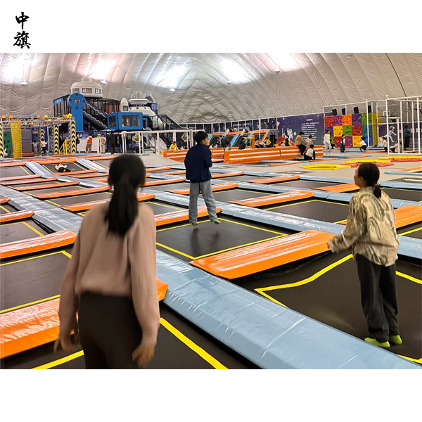 蹦床館開業(yè)必備的審批、安全與設備要點