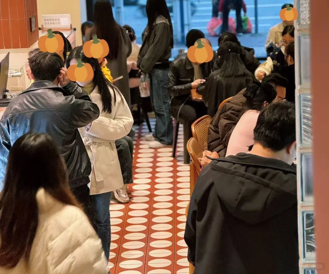 每逢節(jié)假日餐廳客人都要爆滿